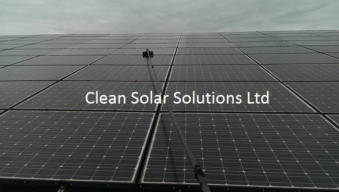 Solar panel cleaning Swindon