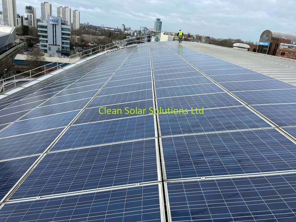Solar panel cleaning completed in Chiswick Solar panels after cleaning in Chiswick